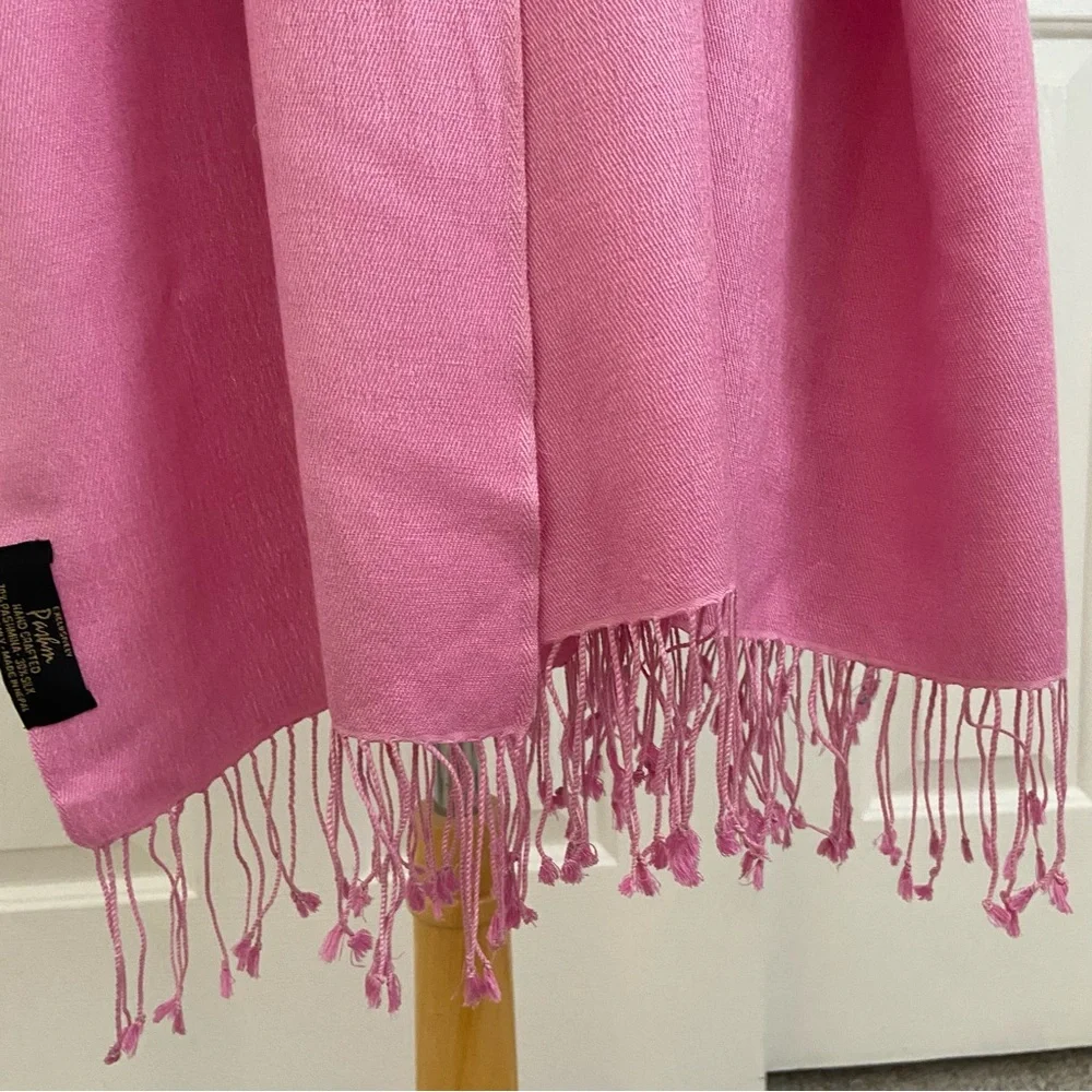 Scarf Pashmina + Silk Gorgeous Handcrafted Pink Scarf